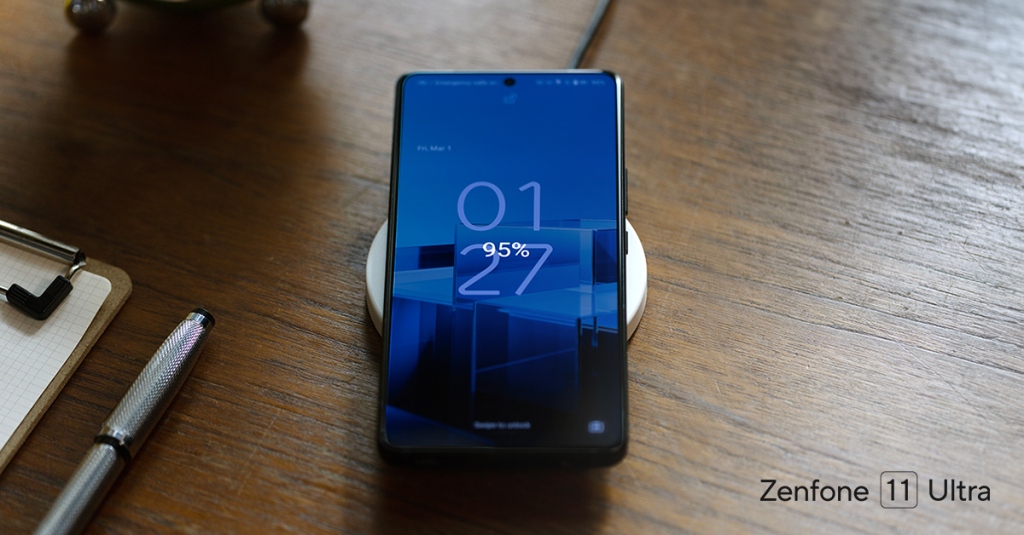 Zenfone 11 Ultra memiliki fitur fast charging